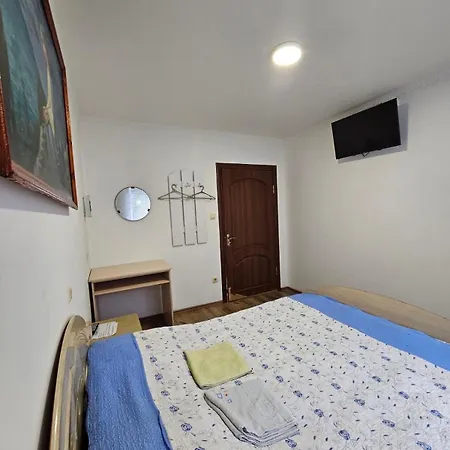 Guest house Zatishok 3*